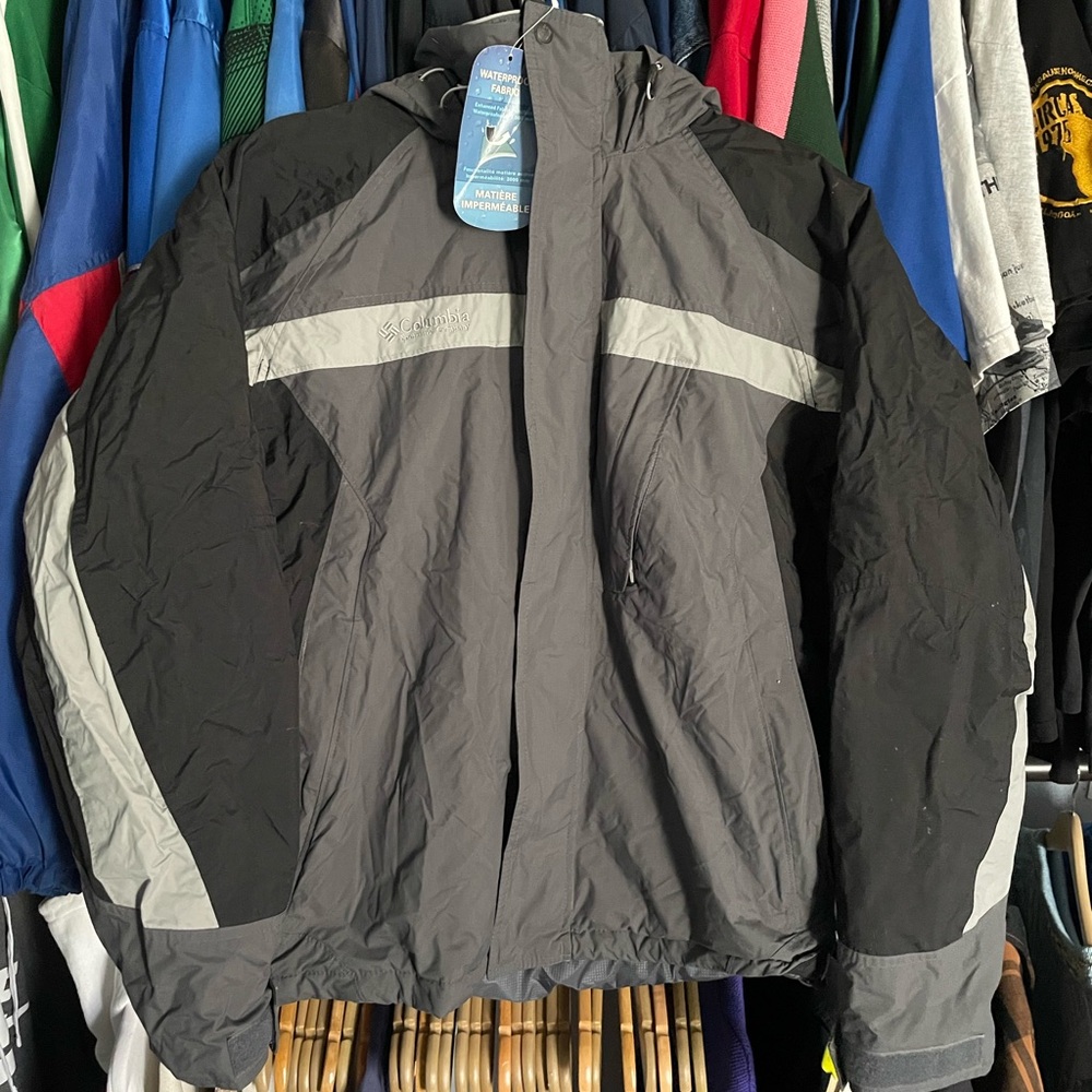 Columbia Puffer Jacket New With Tags